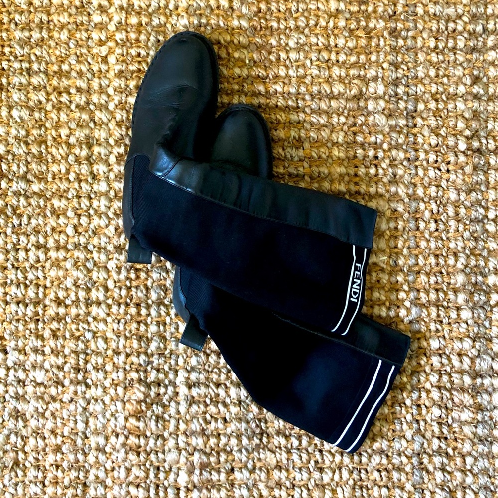 Fendi black leather stretch boots, size 8.5 (eur. 38.5) - Picture 2 of 8